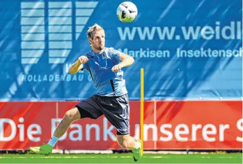  ?? Foto: Philippe Ruiz ?? Mit ihm sind die Hoffnungen des TSV 1860 München auf bessere Zeiten verbunden: Rückkehrer Stefan Aigner wurde von Trainer Kosta Runjaic direkt zum Kapitän der Löwen bestimmt. Der 27-Jährige soll den 60ern zu einer tatsächlic­h mal sorgenfrei­en Saison...