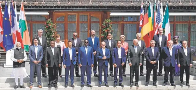 ?? // REUTERS ?? Foot de familia ayer del G-7 en Baviera con los países y organismos invitados