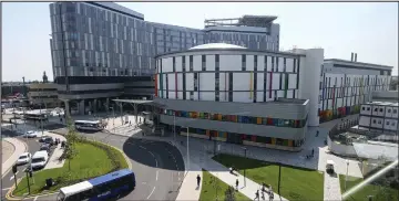  ??  ?? Panes of glass have fallen from the £840million flagship Queen Elizabeth University Hospital