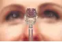  ?? — AFP ?? The 18.96 carat Fancy Vivid Pink Diamond on show in London.