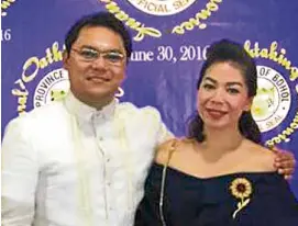  ??  ?? Bohol Board Member Niño Rey Boniel (left) and his wife, Mayor Gisela Bendong-Boniel