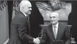  ??  ?? Kryeminist­ri Edi Rama dhe Presidenti Ilir Meta