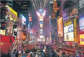  ?? HENNY RAY ABRAMS / AP PHOTOS ?? Times Square, el mayor anuncio del mundo