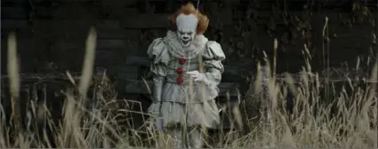  ??  ?? Bill Skarsgard plays the murderous clown Pennywise in “It.”
