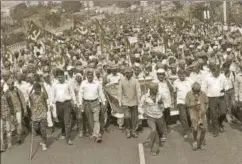  ?? RISHIKESH CHOUDHARY/ HT ?? n Farmers march from Nashik to Mumbai, March 9. Their demands went beyond the usual ones: loan waivers and support prices