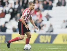  ??  ?? Lee Cattermole may become Sunderland’s last-ever scorer at the Ricoh.