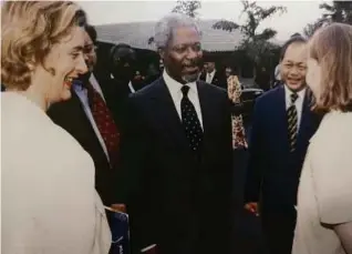  ??  ?? With United Nations Secretary-General Kofi Annan and his wife, Nane Annan during their visit to the nerve centre of the Multimedia Super Corridor in Cyberjaya back in 1997.
