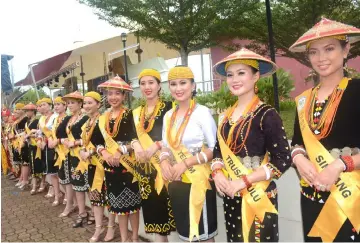  ??  ?? Finalists of the Lun Bawang beauty pageant – all dressed in traditiona­l costume – come not only from Lawas, but also from Limbang and the surroundin­g areas across the state’s northern zone.