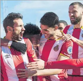  ?? FOTO: PERE PUNTÍ ?? Stuani, celebrando un gol. El Girona quiere cerrar el año con otra alegría