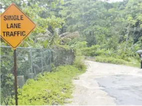  ?? ?? Easterly entrance to Christmas River Bridge