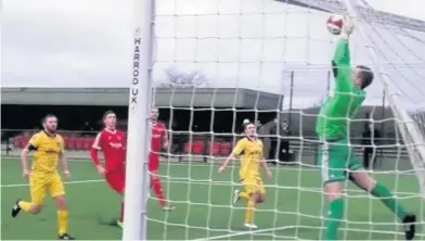  ??  ?? Action from Quorn’s 2-0 derby win over Shepshed Dynamo. Picture by Alan Gibson.