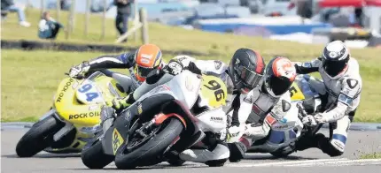  ?? Pic: Neil Lambert ?? Action from GB Thunderspo­rt at Anglesey Circuit