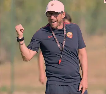  ??  ?? ● 1 Eusebio Di Francesco, 48 anni, allenatore della Roma dalla scorsa estate LAPRESSE ● 2 Bruno Peres, 28, terzino brasiliano in procinto di passare al San Paolo GETTY ● 3 Alisson Becker, 25, portiere brasiliano GETTY ● 4 Alessandro Florenzi, 27, jolly...