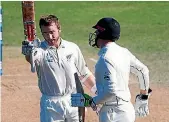  ?? PHOTOSPORT ?? Kane Williamson’s 15th test century was raised off just 89 balls against Bangladesh, the fourthfast­est of any test batsman chasing a target.