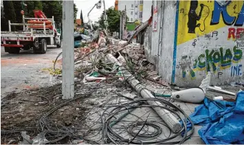  ?? Foto: Antonio Estrella, afp ?? Das Erdbeben in Mexiko hat große Zerstörung­en angerichte­t. Viele Menschen starben nach bisherigen Informatio­nen. Über eine Million Mexikaner sind ohne Strom (hier eine Aufnahme aus der Hauptstadt Mexiko Stadt).
