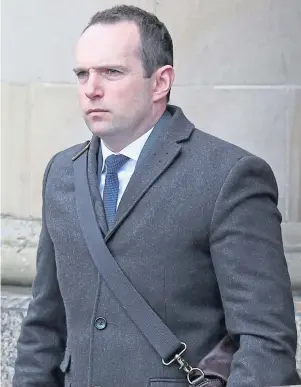  ??  ?? EVIDENCE: Pathologis­t John Williams outside the High Court in Glasgow yesterday