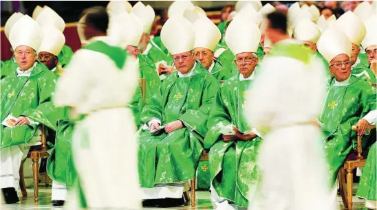  ?? REUTERS ?? Imagen de los nuevos cardenales en una misa celebrada ayer en la basílica de San Pedro del Vaticano