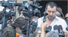  ?? FOTO: DPA ?? „ Wir können keinen Einzigen mehr aufnehmen“: Italiens neuer Innenminis­ter Matteo Salvini geht auf Konfrontat­ionskurs zu Berlin.