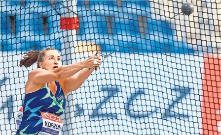  ??  ?? Malwina Kopron marzy o... rzucie życia podczas olimpijski­ego finału w Tokio.
