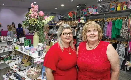  ??  ?? FASHION RETAILER: Laura Paton (left) and Dianne Paton are thrilled to have opened Coco and Blush in Toowoomba.