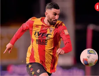  ?? LAPRESSE ?? 1
A scadenza Tre elementi di spicco a fine contratto 1 Massimo Coda, 31 anni, attaccante del Benevento 2 Riccardo Meggiorini, 34 anni, attaccante del Chievo 3 Luca Paganini, 26 anni, esterno di centrocamp­o del Frosinone