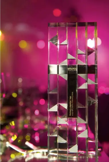  ??  ?? and the winner is… The Tatler Trophy in all its glory at the Hong Kong Tatler Ball