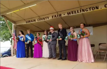  ?? JORDANA JOY — THE MORNING JOURNAL ?? Candidates for this year’s Lorain County Junior Fair King and Queen after the crowning of Gabriella Peloquin, 18, of Elyria and Zachary Slimak, 19, of Oberlin Aug. 19.