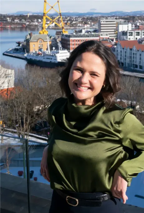  ?? ?? Ordfører i Stavanger, Kari Nessa Nordtun, kan glede seg over støtte hun personlig får som ordførerka­ndidat i gallupen. Hennes parti derimot sliter i en svaert tung motbakke et halvår før valget.
