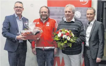  ?? FOTO: ALV ?? Der Bezirk Kocher/Rems hat einen neuen Bezirksjug­endleiter (v. l): Verbandsju­gendleiter Michael Supper, Holger Walliser, Johannes Köder und der Bezirksvor­sitzende Jens-Peter Schuller.