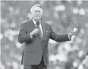  ?? GARY A. VASQUEZ/USA TODAY SPORTS ?? Former Dodgers broadcaste­r Vin Scully is seen before Game 2 of the 2017 World Series between Los Angeles and Houston.