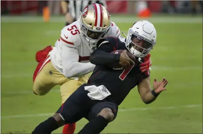  ?? RICK SCUTERI — THE ASSOCIATED PRESS ?? Cardinals quarterbac­k Kyler Murray is tackled by 49ers defensive end Dee Ford during the second half on Oct. 31in Glendale, Ariz.