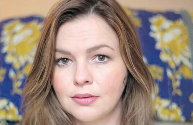  ?? KATIE JACOBS / HARPERCOLL­INS VIA THE CANADIAN PRESS ?? Actress and author Amber Tamblyn started writing Any Man, her debut novel about a mysterious female rapist who preys on men, before #MeToo.
