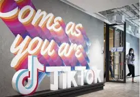  ?? ORE HUIYING / THE NEW YORK TIMES ?? The Biden administra­tion wants Congress to give it more legal power to deal with TikTok and other technology that could expose Americans’ sensitive data to China.