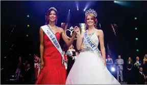  ??  ?? Annabelle Varane (à g.) au côté de Miss France, samedi soir à Orchies (Nord).