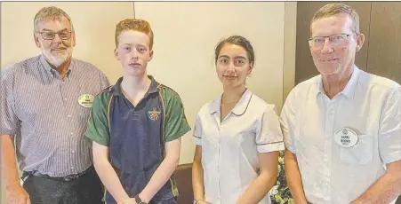  ??  ?? Thomas Shelley and India de Sousa Shaw pictured with Rotary Club of Dubbo Macquarie Past President John Stonestree­t (left) and club youth director Garry Brown (right). PHOTO: SUPPLIED