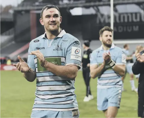  ?? PICTURE: GARY HUTCHISON/SNS ?? 0 Adam Ashe, foreground, celebrates with Tommy Seymour after Glasgow’s win in Lyon on Saturday.