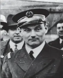  ?? DR/ COLL. MUSÉE AIR FRANCE ?? Le cdt Roger Bonnot, fervent partisan des hydravions, s’était illustré aux commandes du Latécoère 300 et avait été en 1934 le premier commandant de bord du Laté 521 Lieutenant-deVaisseau-Pâris.
