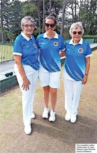  ?? ?? The Llandeilo Ladies Triples team of Jean Stancer, Sara Nicholls and Ena Williams.