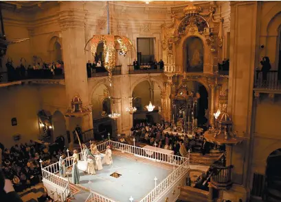  ??  ?? The festival of the Misteri d’Elx in the Basilica de Santa María, Elche, Spain, 2015