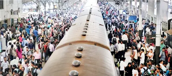  ??  ?? Fort Railway station: The recent strike saw thousands of commuters stranded . Pix by Amila Gamage