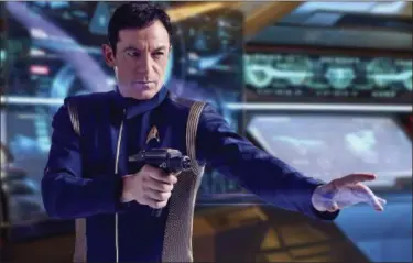  ?? CBS INTERACTIV­E ?? Jason Isaacs portrays Captain Gabriel Lorca in a scene from “Star Trek: Discovery.”