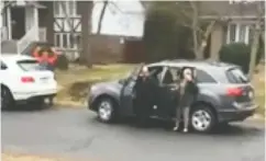  ?? Mélisa Leblanc ?? A video showing people on the street and from their cars
wishing Mélissa Leblanc happy birthday in Montreal.