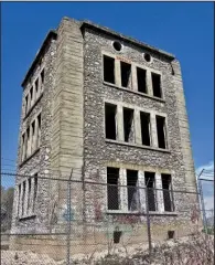  ?? Special to the Democrat-Gazette/ MARCIA SCHNEDLER ?? A prominent ruin at Monte Ne is an Oklahoma Row Hotel tower built for William Hope “Coin” Harvey.