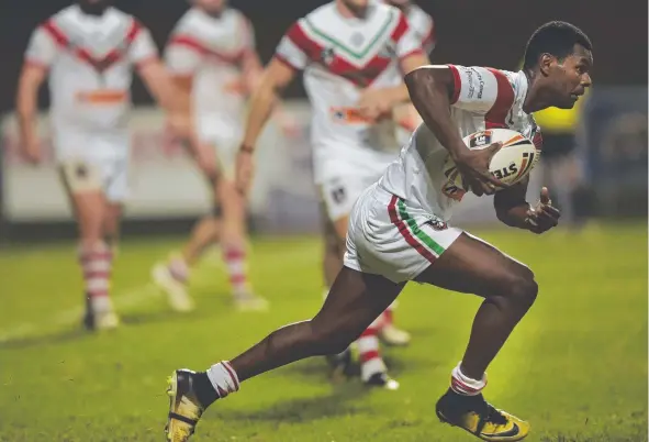  ?? Picture: KERI MEGELUS ?? Nightcliff centre David Tabuai takes the ball forward during last night’s NRL NT preliminar­y final