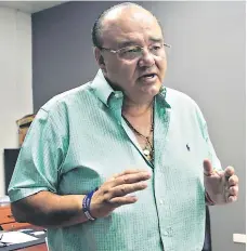  ?? FOTO: MARIO URRUTIA ?? Roberto Ordóñez es el jefe de campaña de los movimiento­s que postulan por consenso al presidente Juan Orlando Hernández.