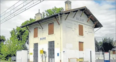  ??  ?? Les arrêts en gare de Golfech, Malause et Pommevic vont être supprimés par la SNCF.