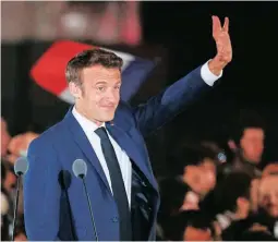  ?? FOTO: AGENCIA AFP ?? El centrista Emmanuel Macron ganó el balotaje en Francia con un 58% de votos a la ultraderec­hista Marine Le Pen.