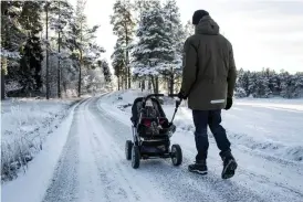  ?? Källa: FÖRSÄKRING­SKASSAN Bild: CHRISTINE OLSSON/TT ?? Föräldrafö­rsäkringen ska moderniser­as. Tanken är både att förenkla och att göra den mer jämställd.