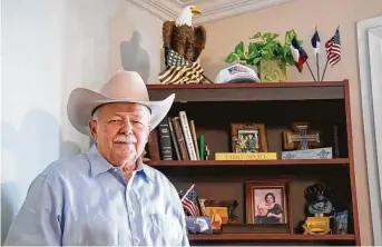  ?? Maricela Rodriguez / Valley Morning Star ?? Larry Spence served 35 of his 54 years in law enforcemen­t as Willacy County sheriff. “I’m thankful for the people in Willacy County who’ve been there all these years,” Spence said.