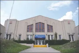 ?? The Sentinel-Record/Grace Brown ?? MOVING ON: The old Hot Springs National Guard Armory on Woodbine Street housed the CHI St. Vincent Hot Springs Senior Center until mold problems closed the facility earlier this year.